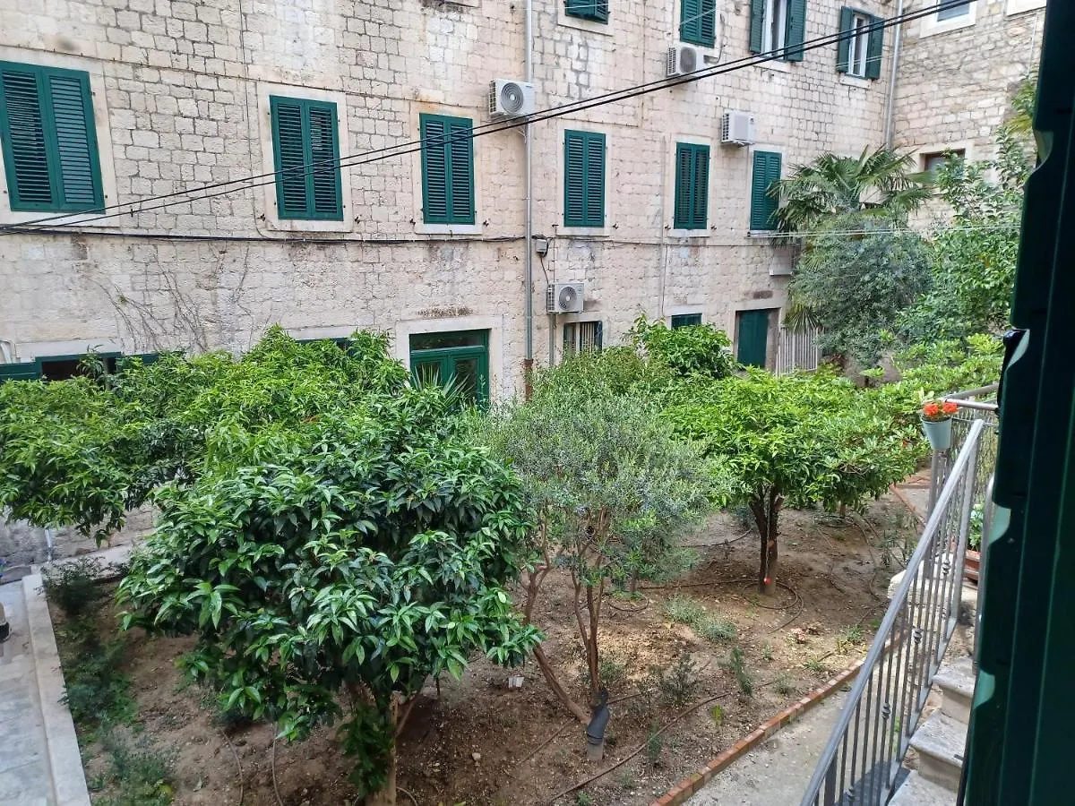 Jr Luxury Guesthouse Split Pensionat
