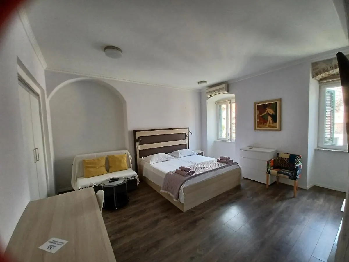 Jr Luxury Guesthouse Split